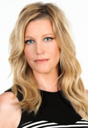 Anna Gunn